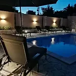 Mir Villa Pridraga